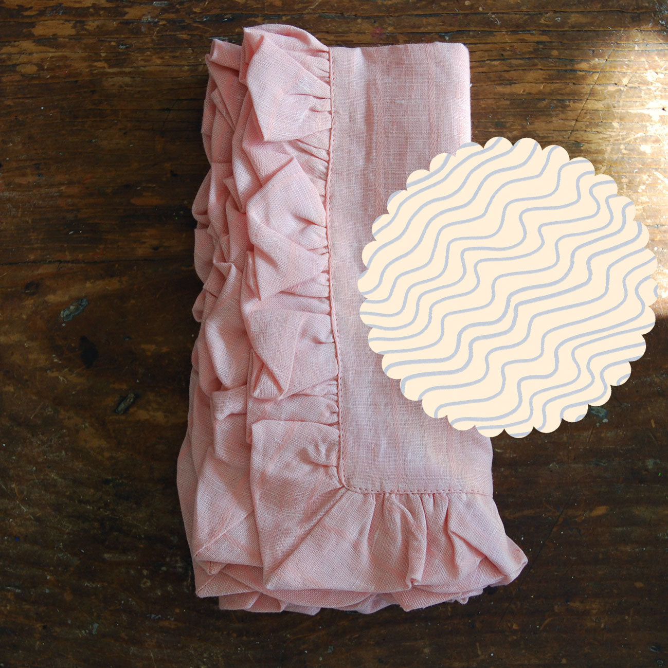 Ruffle Edge Napkin Pair - Damask Pink